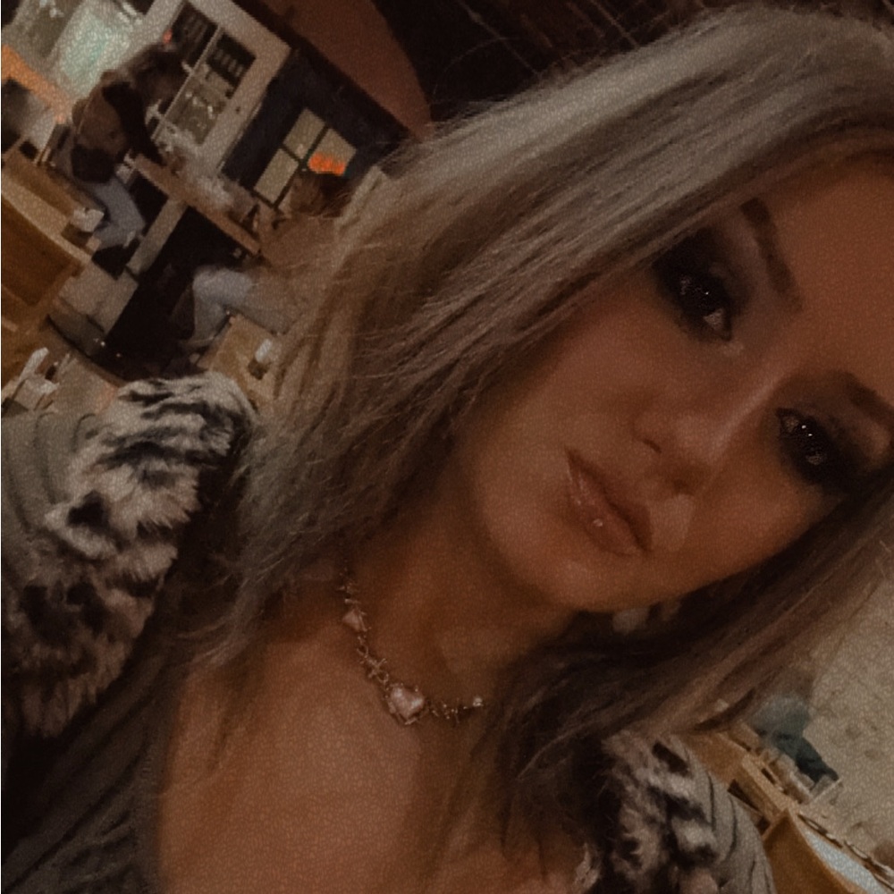 Meet your Posher, Jenna